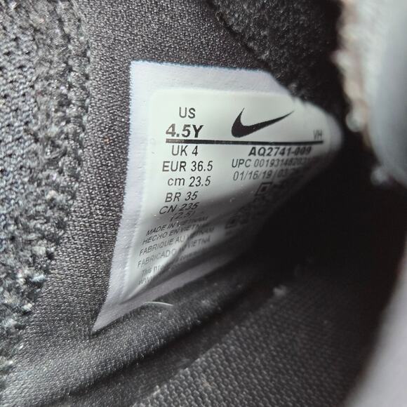 Nike Air Max Motion 2 GS "Black Flash Crimson" Youth Size 4.5Y - Picture 9 of 9